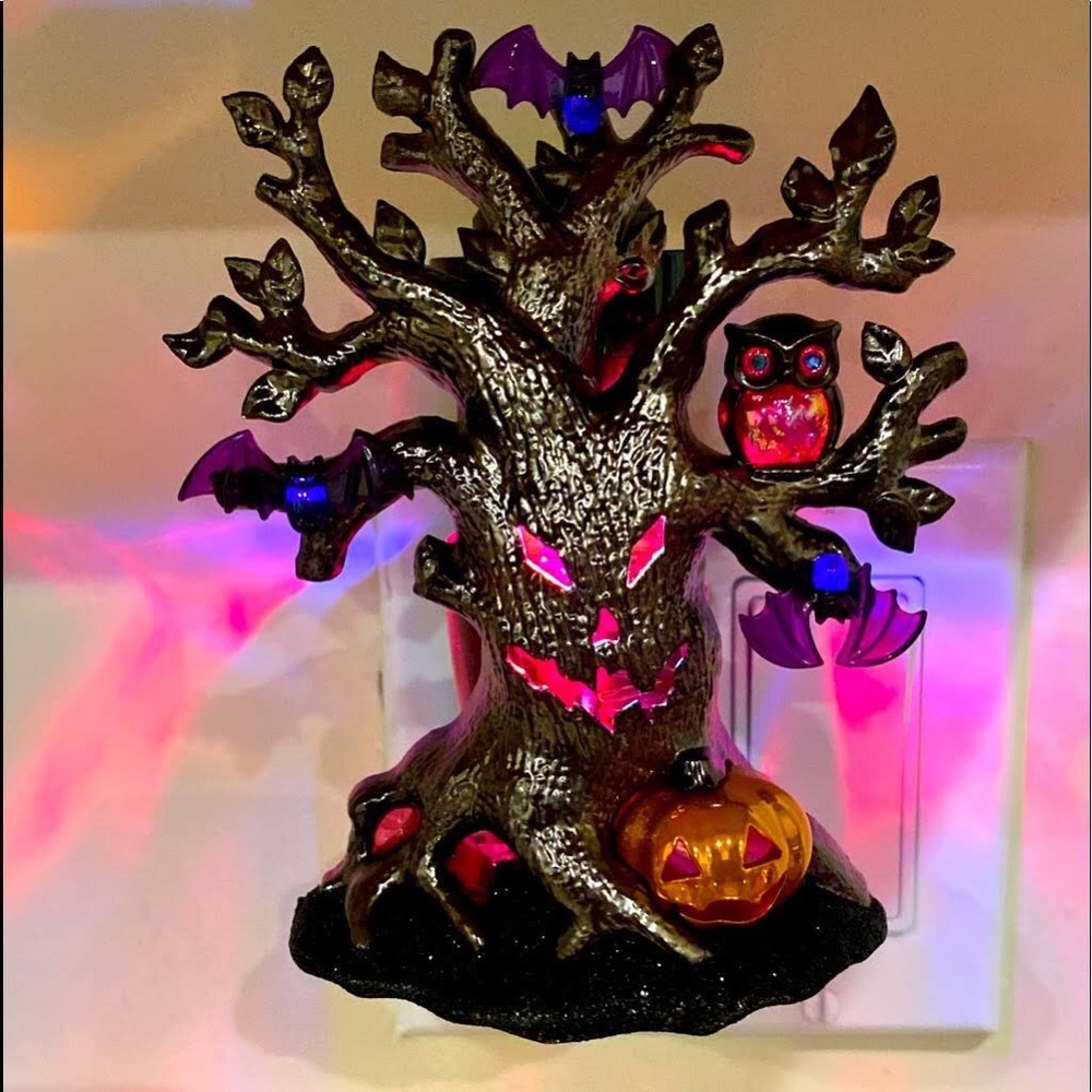 🎃 NEW MONSTER TREE NIGHTLIGHT PROJECTOR